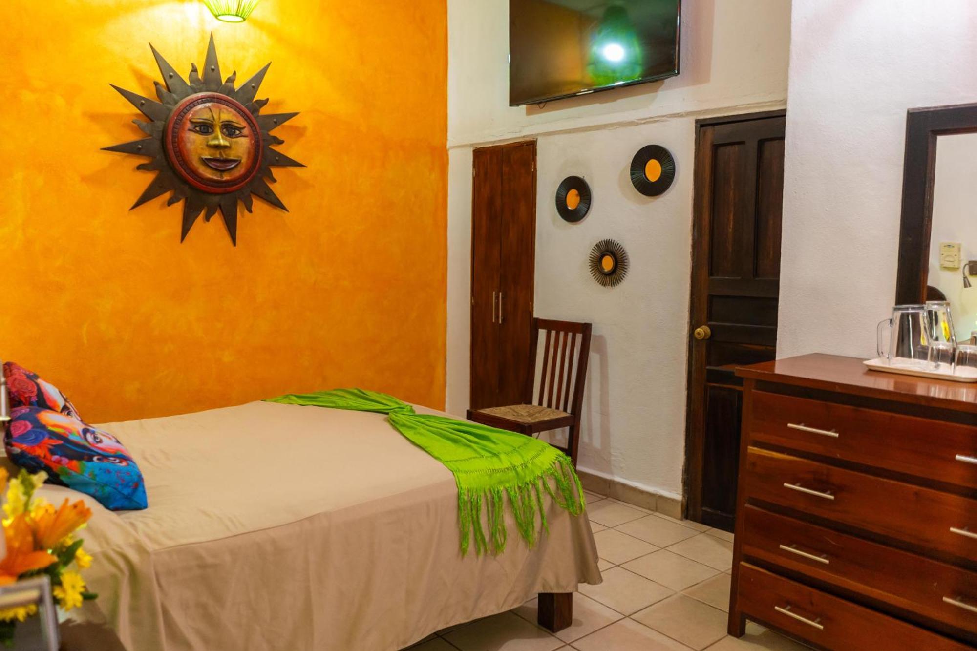 Hotel Posada De Roger Puerto Vallarta Luaran gambar